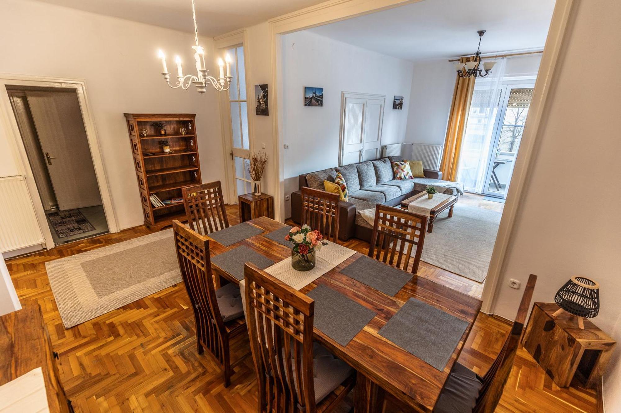 Bright & Spacious Riverside Apartment With Balcony Budapest Exteriör bild